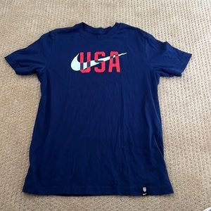 Nike tee- medium. Men’s. USA